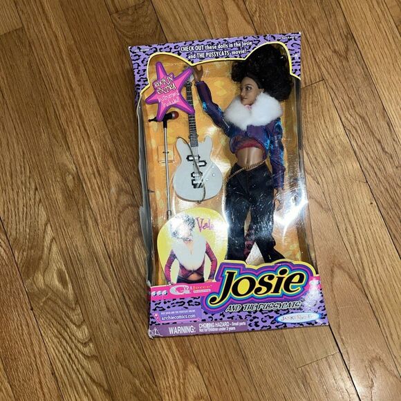 Other - Valerie Josie and the Pussycats Girl Force.11.5" fashion doll Jakks Pacific 2001